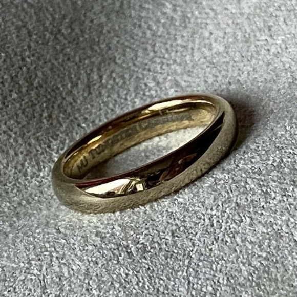 TUNGSTEN CARBIDE PINKIE MIDI RING BAND CLASSIC 3MM - Picture 2 of 6